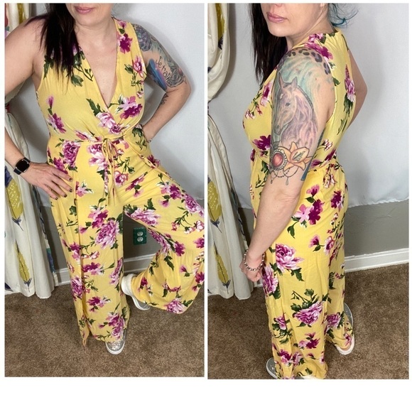Favlux yellow floral jumpsuit sleeveless v-neck - Picture 12 of 12